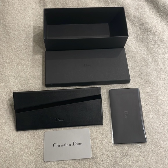Dior Glasses Case - Picture 1 of 2